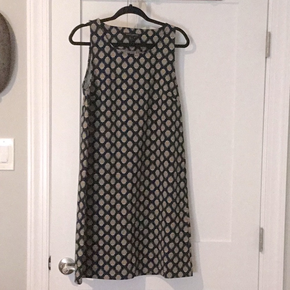 Banana Republic M sleeveless dress, navy print